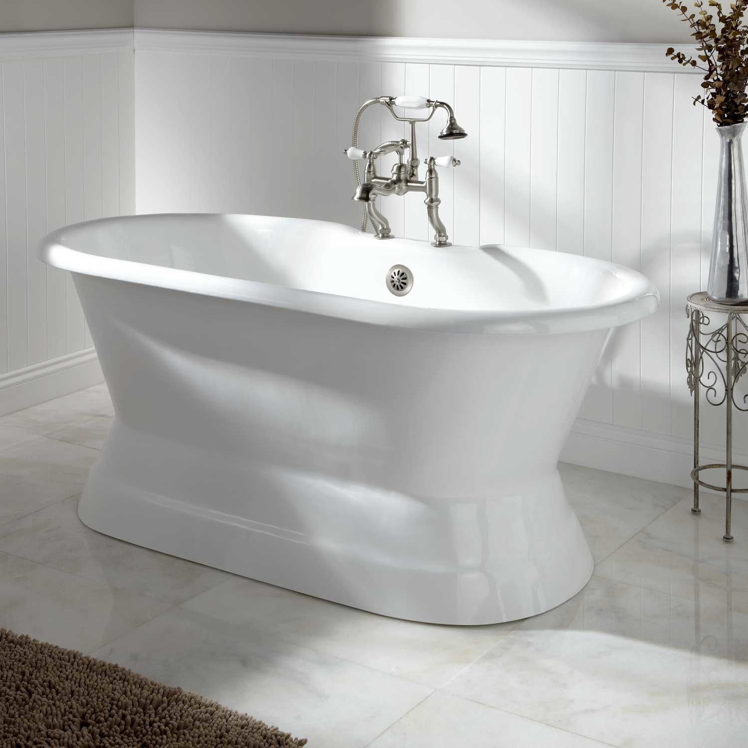 Signature Hardware 275846 Henley 60" Cast Iron Double-Ended Pedestal Tub with Rolled Rim White